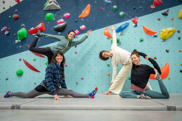 Yoga-Topo_©GUILLAUME BORGA_001 (1) Yoga-Topo_©GUILLAUME BORGA_001 (1)