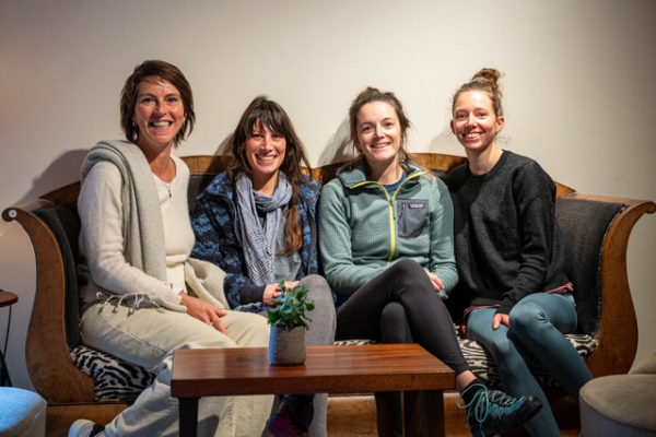 Yoga-Topo_©GUILLAUME BORGA_002 (1) Yoga-Topo_©GUILLAUME BORGA_002 (1)