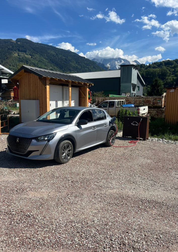 Nouvelles bornes de recharge pour véhicules électriques